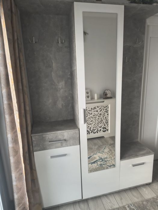 cuier hol 135 cm * 200 cm inaltime