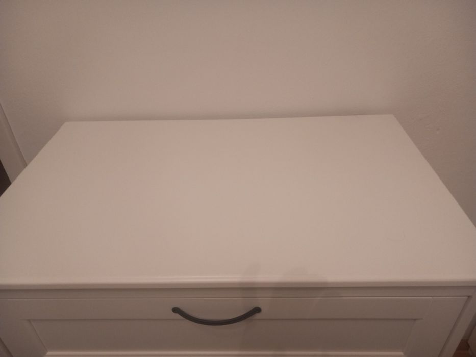 Comoda 4 sertare Ikea Songesand noua