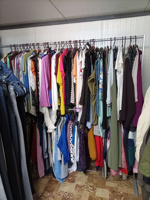 Haine second-hand de vînzare