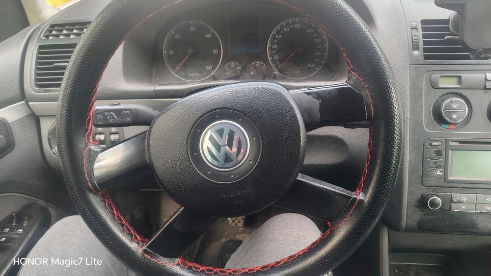 Обличане на  волан