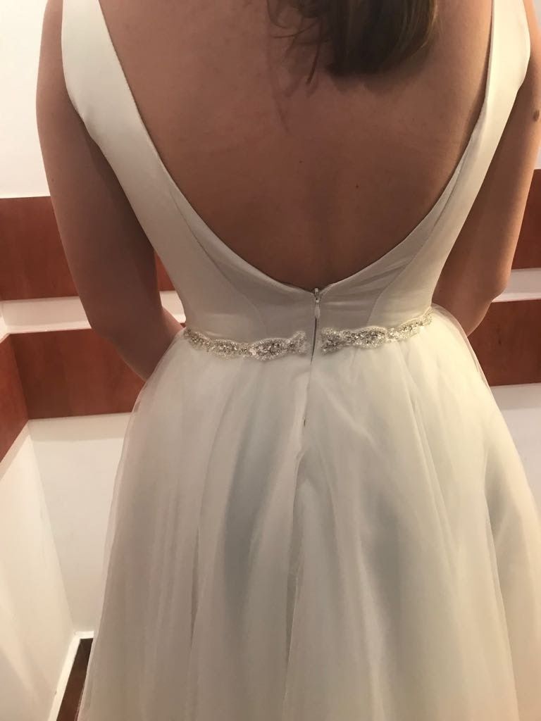 Vand rochie de mireasa Altesse Bridal, marime 40
