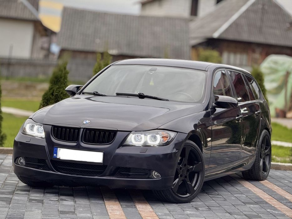 Bmw e91 - cutie automata - interior piele crem - faruri custom