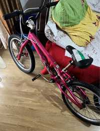 Vand bicicleta pentru copii (fete)