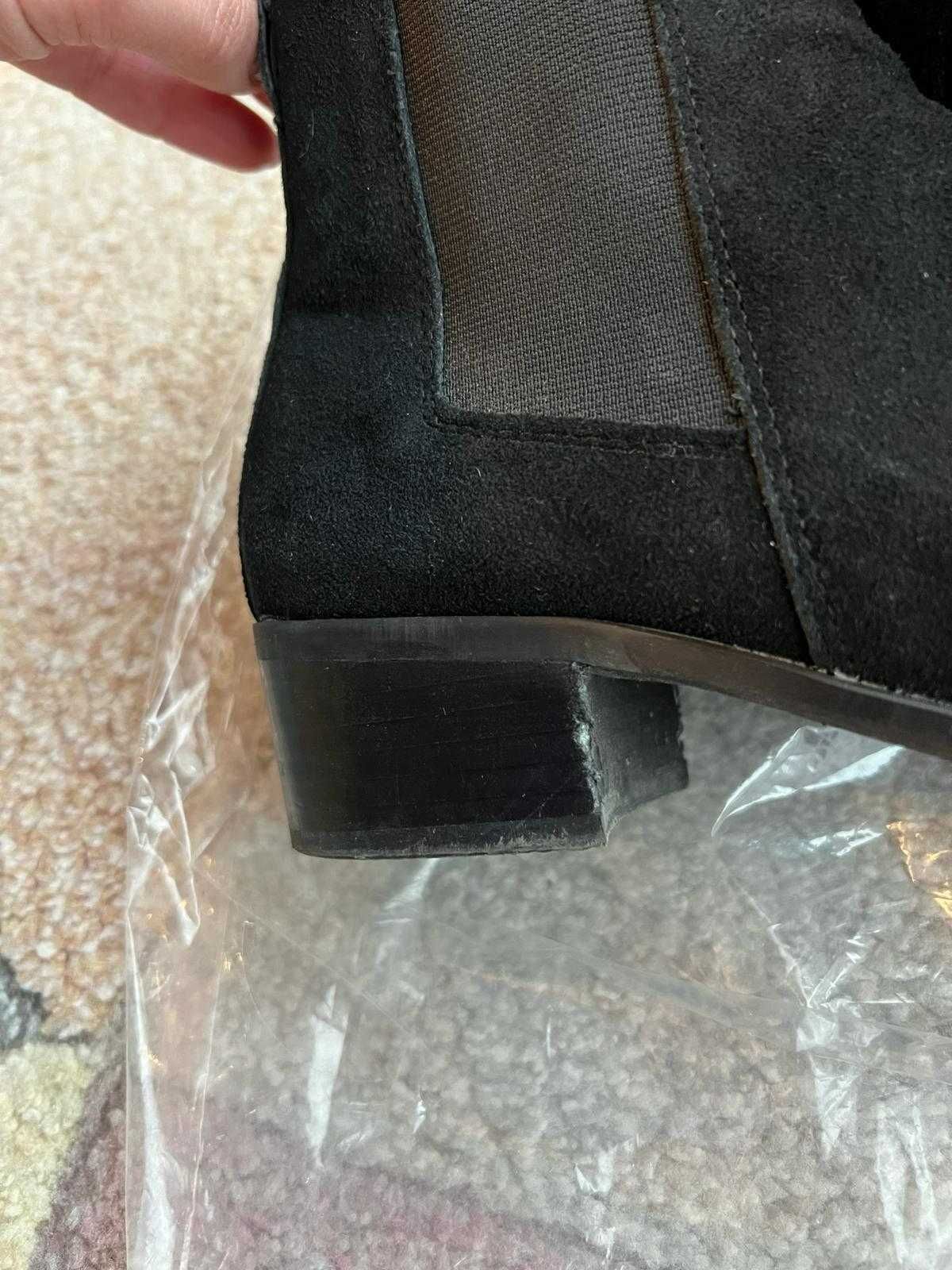 Botine ghete Chelsea Steve Madden din piele întoarsă, mărimea 36