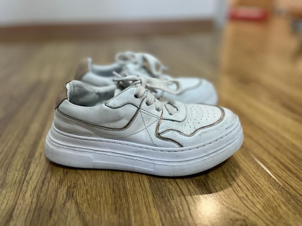 Подростковая обувь, 32 размер белые кросовки белые, хорошее качеств