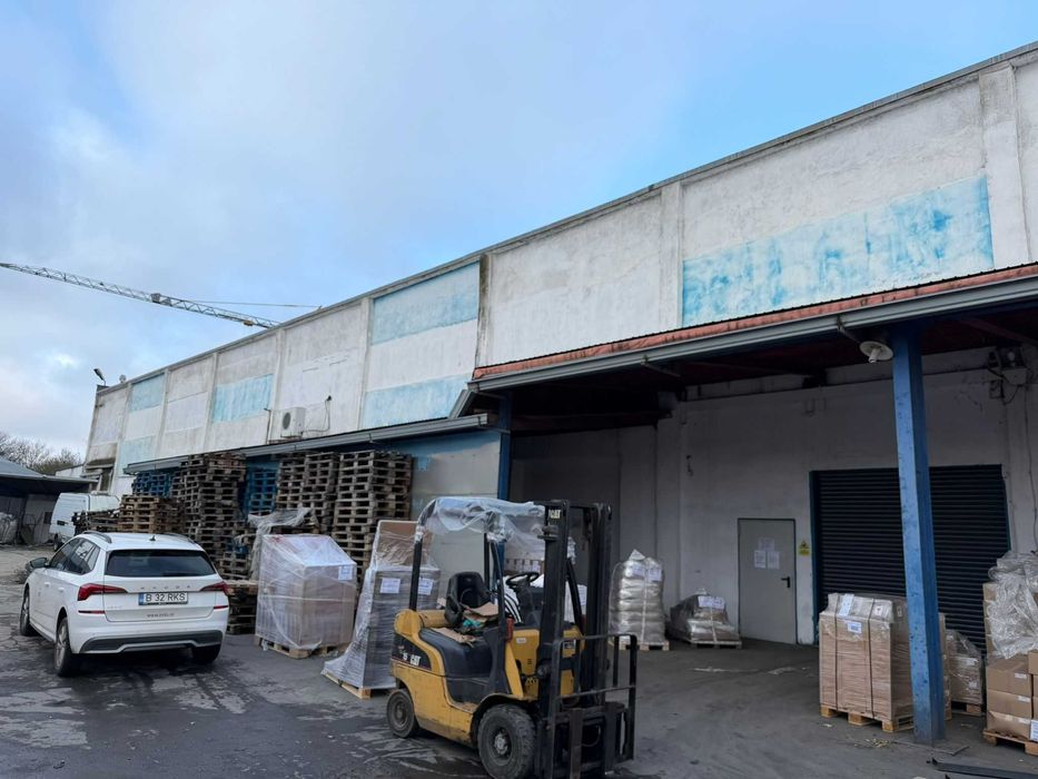 Inchiriez Hala si birouri Zona Giulesti ,  900MP, inaltime 9M si 480MP