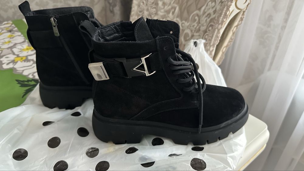 Зимние ботинки 38 размер