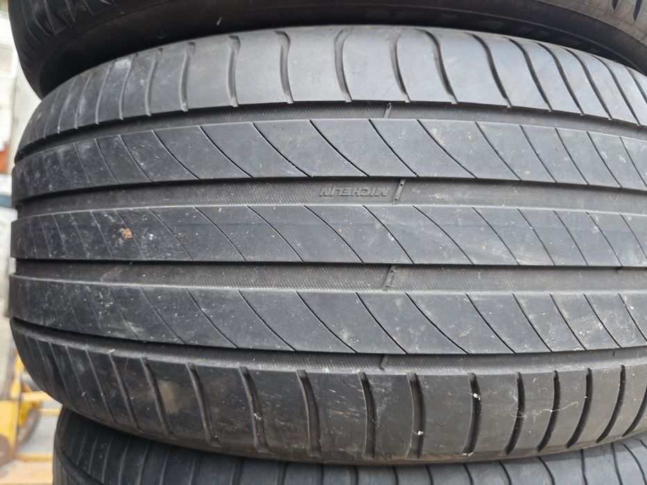4бр Летни гуми 225 50 17 - Michelin
