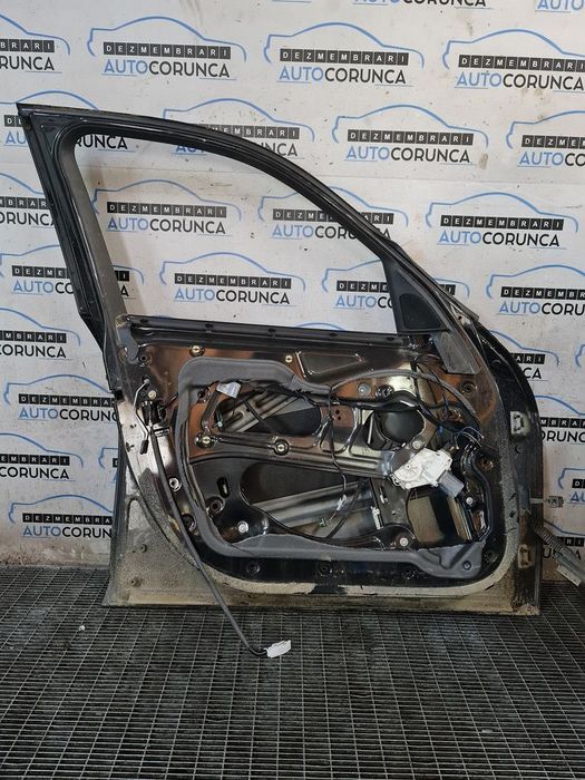 Usa Stanga Fata BMW X1 E84 2009 - 2012 SUV 4 Usi Negru (1110)