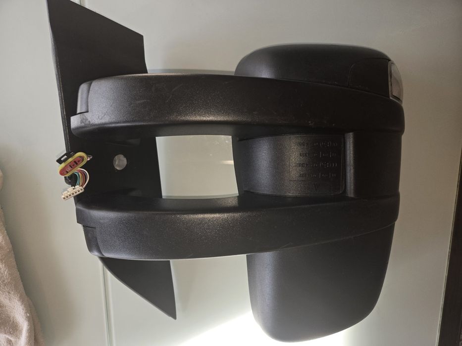 Оригинално дясно странично огледало за Iveco Daily