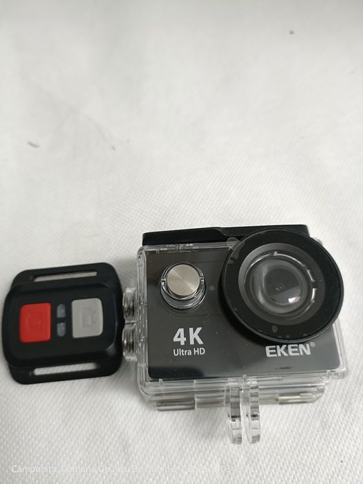 Se vinde cameră subacvatică (până la 30m)  EKEN H9R 4K