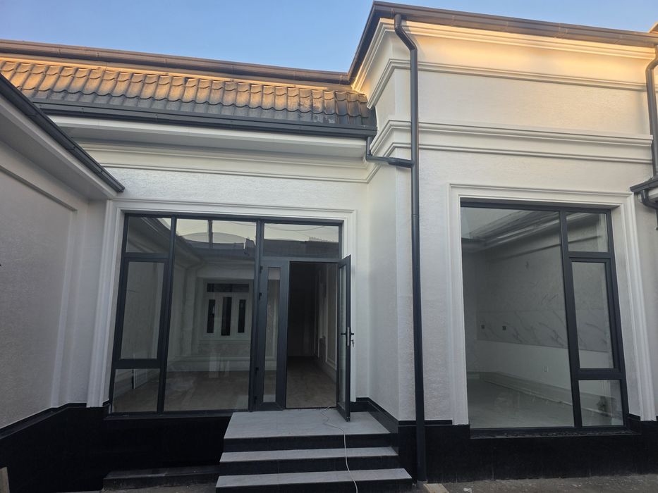 Nazarbekda uy sotiladi