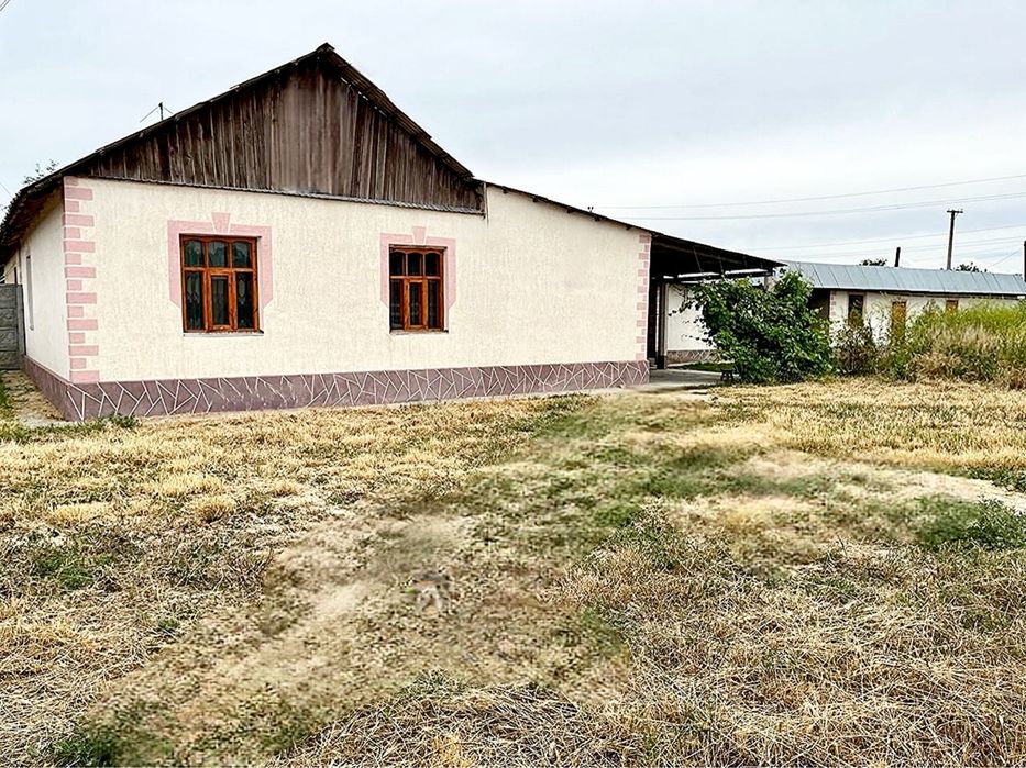 Үй сатылады, тұрмыстық заттарымен / Продаётся дом со всеми удобствами