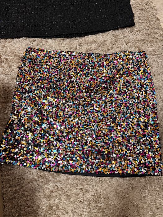 Поли два броя