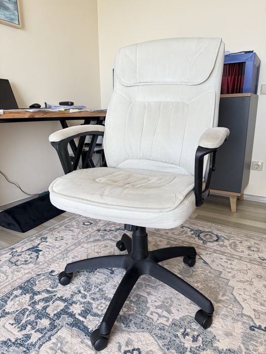 Vand urgent scaun birou