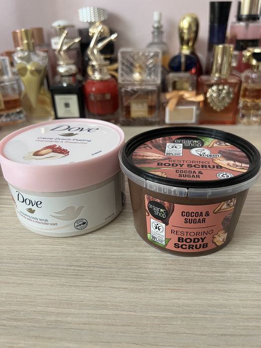 Exfoliante de corp Dove, Organic Shop sigilate