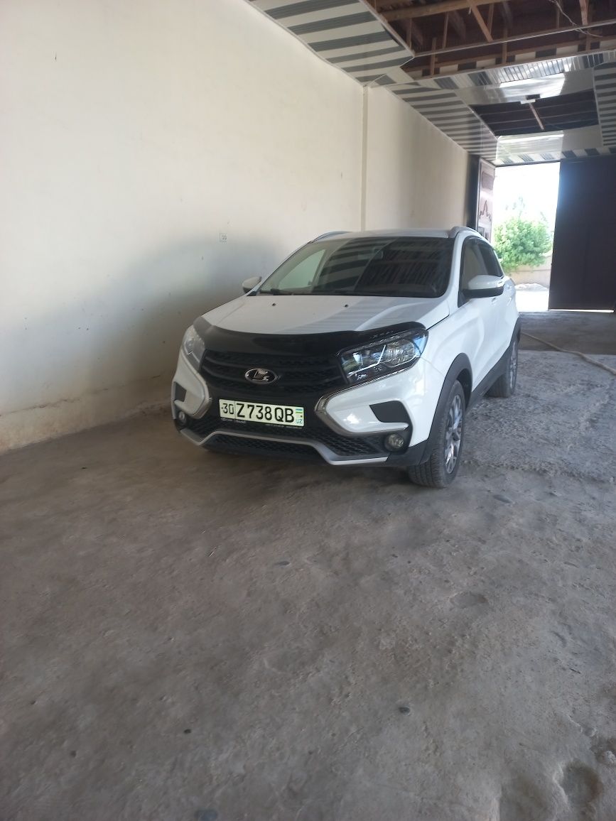 LADA XRAY йили 2021 йургани 87000км матори рино 1.6 каробка ниссан