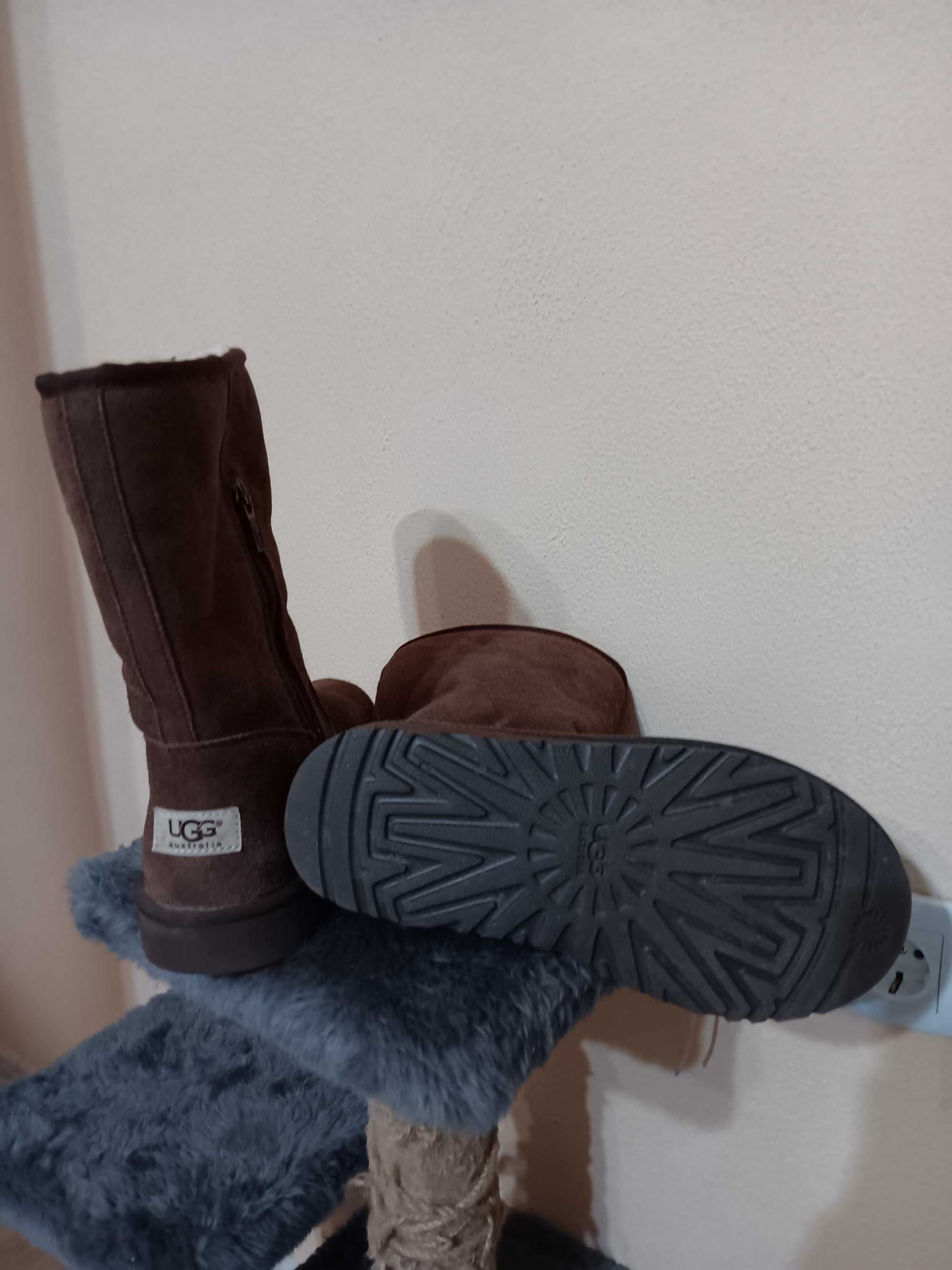 Ботуши UGG нови зимни