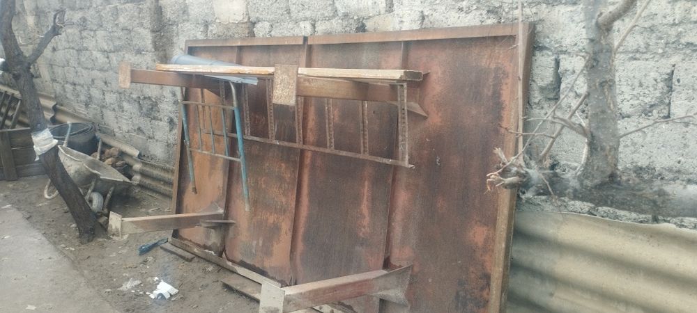 Теннисный стол цельнометалический