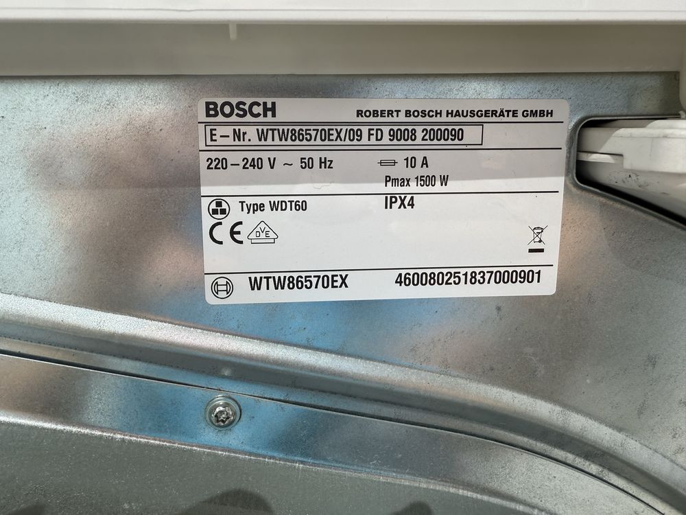 Сушилня с термопомпа Bosch EcoLogixx 7