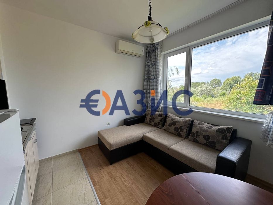 Продава се Двустаен апартамент в к.к. Слънчев бряг - 42 кв.м за 1477 €/кв.м - Снимка #4