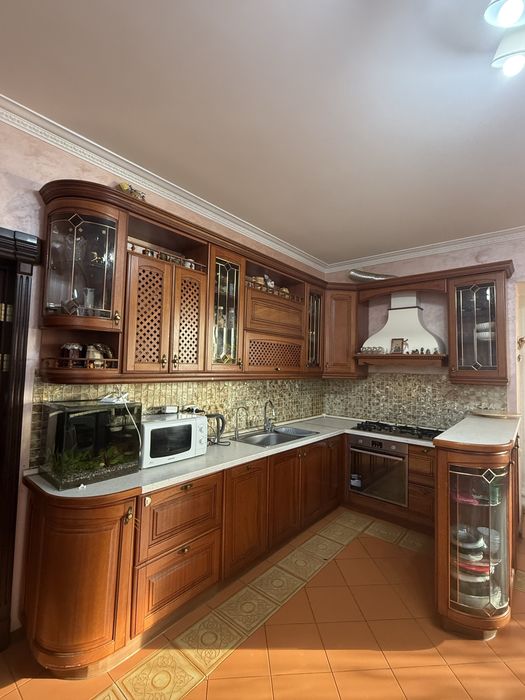 Кухонный гарнитур