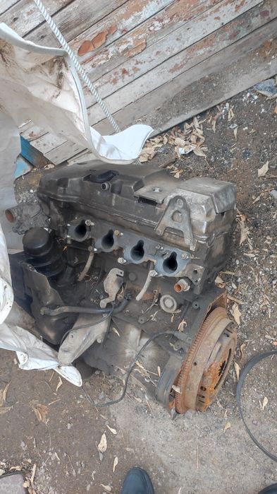 Продам двигатель 111 w202