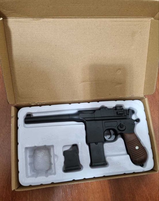 Пистолет игрушечный металлический