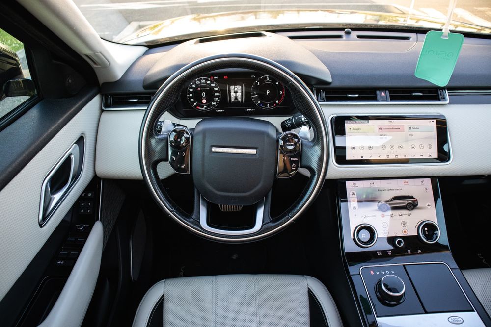 Range Rover Velar R-Dynamic