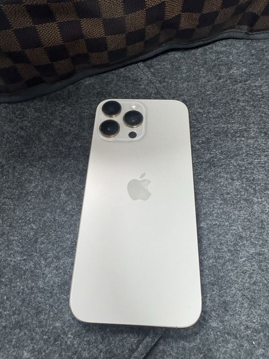 Айфон 16 про макс