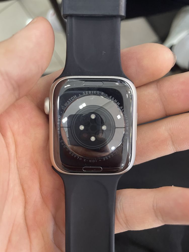 Продам Apple watch 8 series