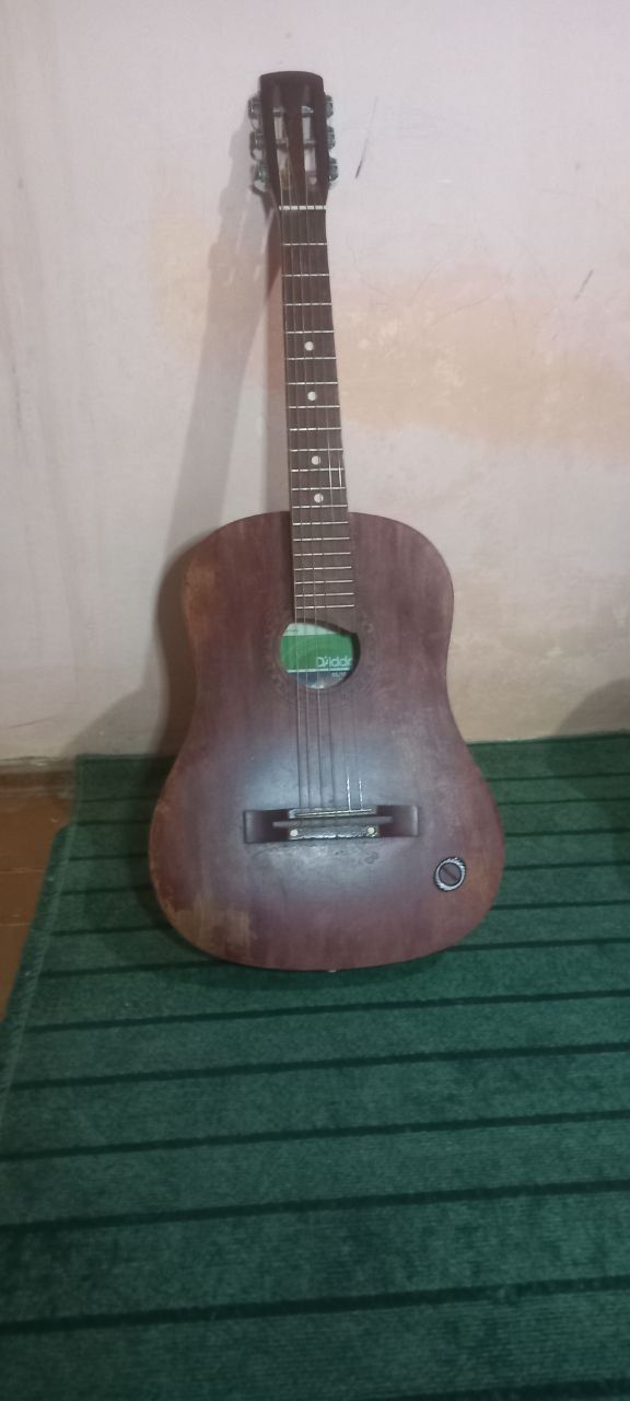 Rossiyski Gitara