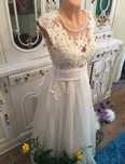 Rochie de mireasă elegantă, din dantelă și voal – unicat