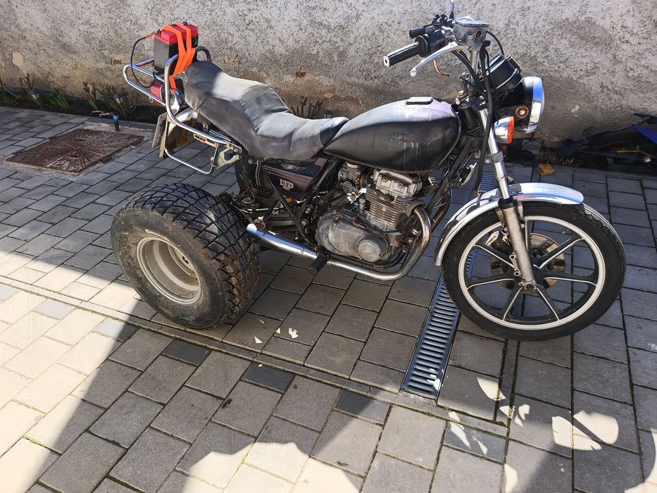 Triciclu Kawasaki