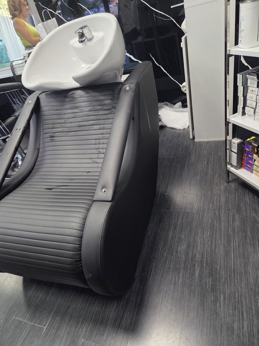 Измивна колона за салон