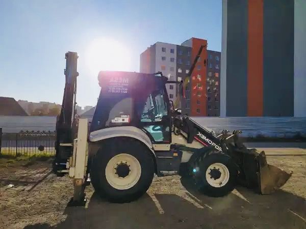 Лучше не найдешь погрузчик экскаватор 3 в 1 все виды работ петушок