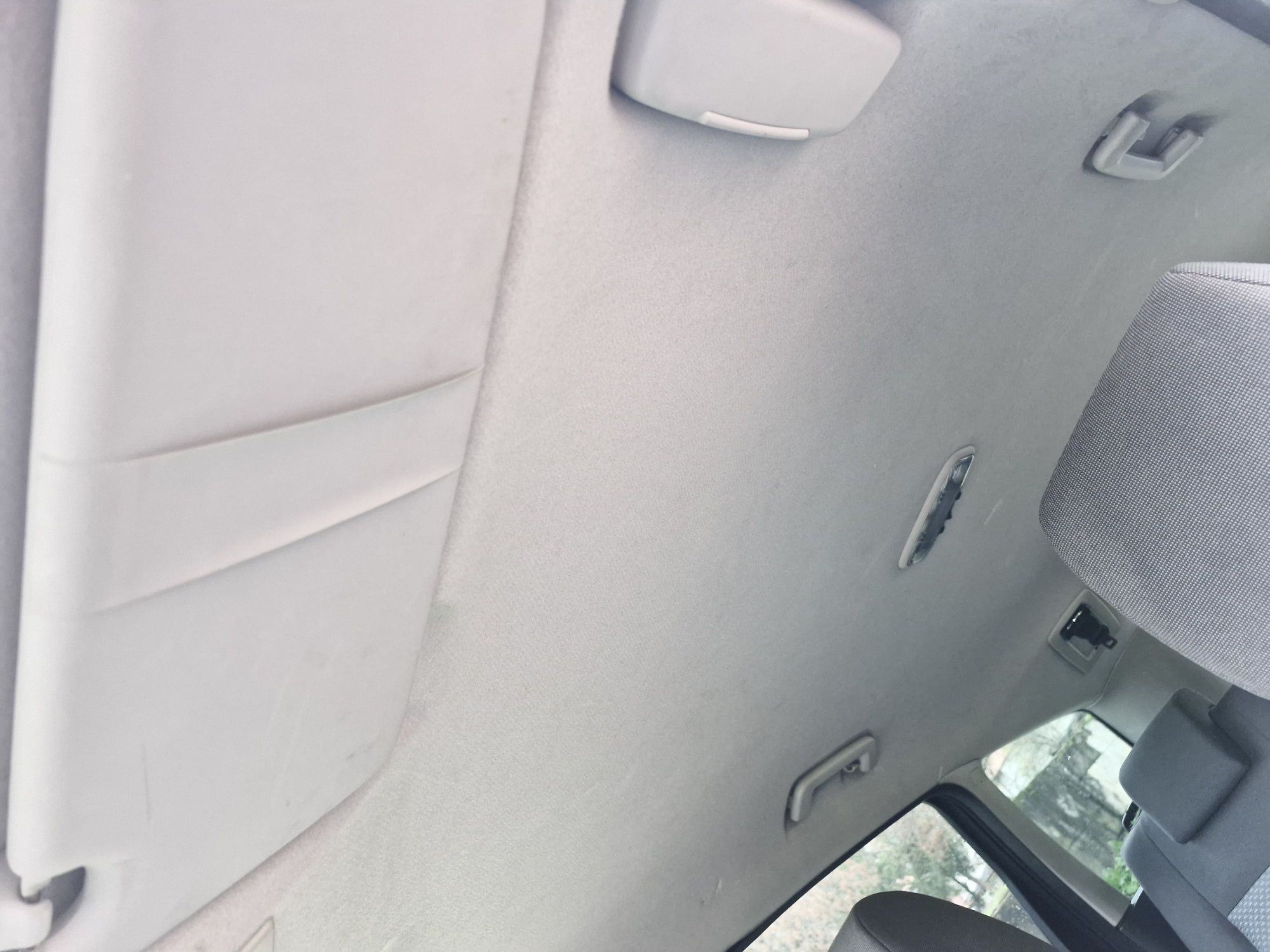Продавам Ford C Max