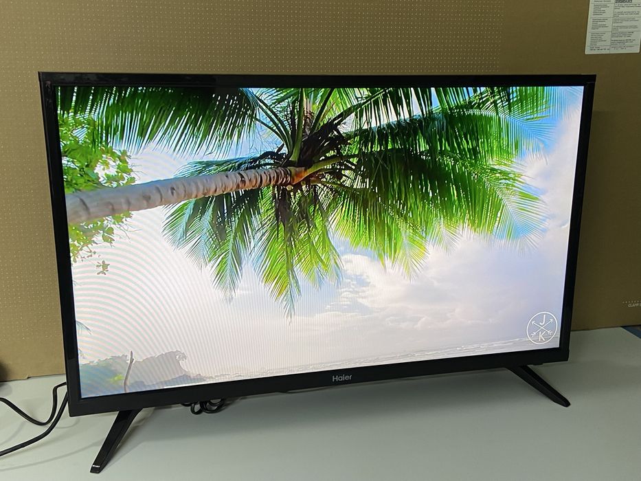 Телевизор Haier LE32B8000T