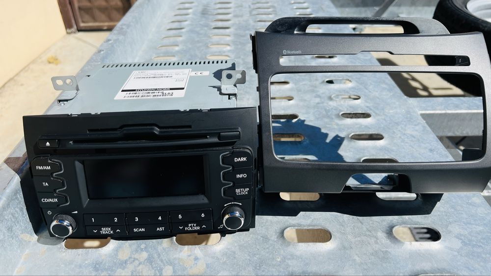 CD мултимедия за KIA SPORTAGE 2013 г - ОРИГИНАЛНА - КАТО НОВО !!!