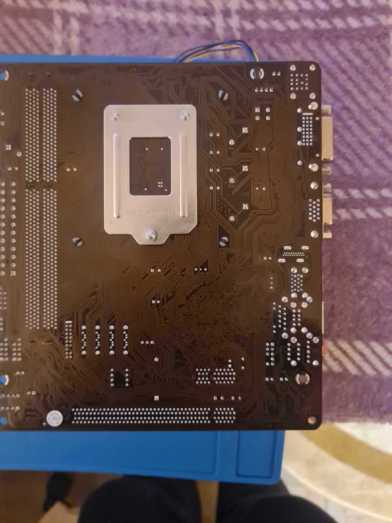 Placa de baza ASROCK