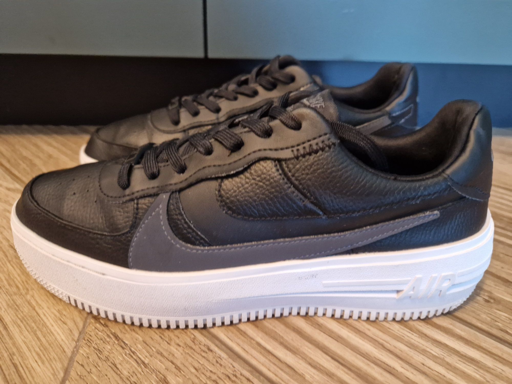 Оригинални мъжки маратонки NIKE  AIR FORCE  1