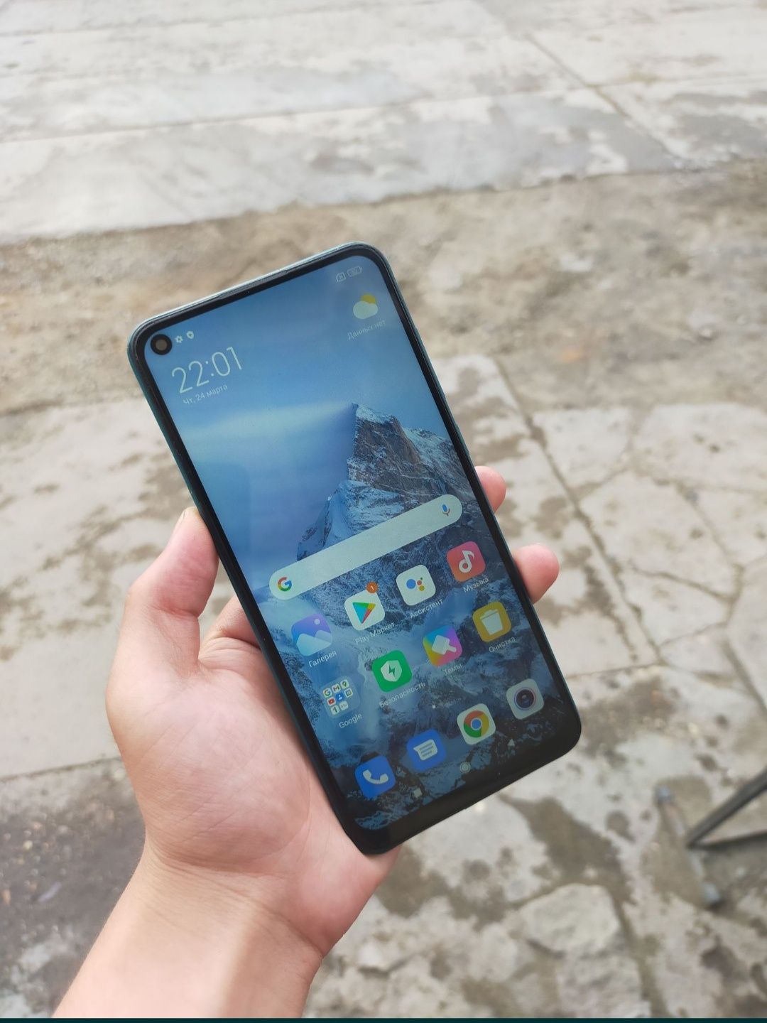 Продам redmi note 9