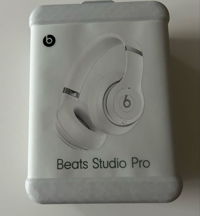 Casti BEATS Studio Pro MC2P4ZM/A, Alb Mat
