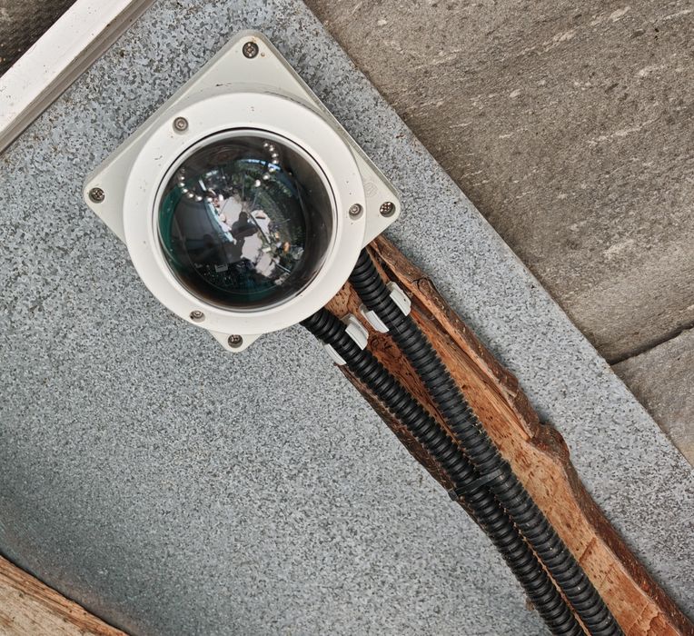 Camere supraveghere Hikvision IP pe telefon