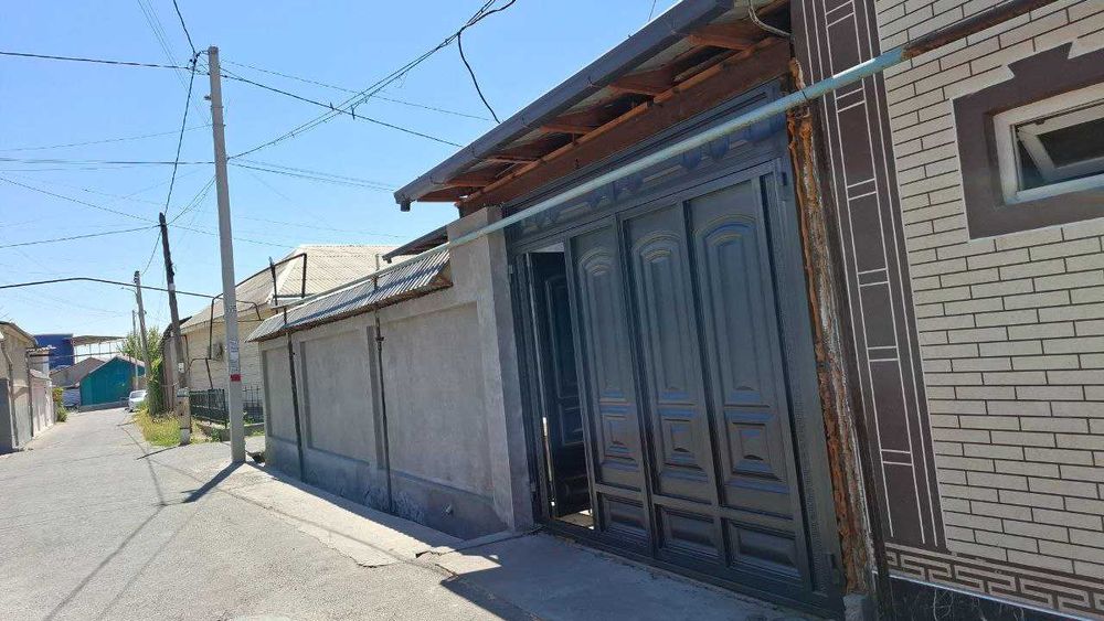 Продам участок на Яшнабадском районе 4 комнатная с новым ремонтом