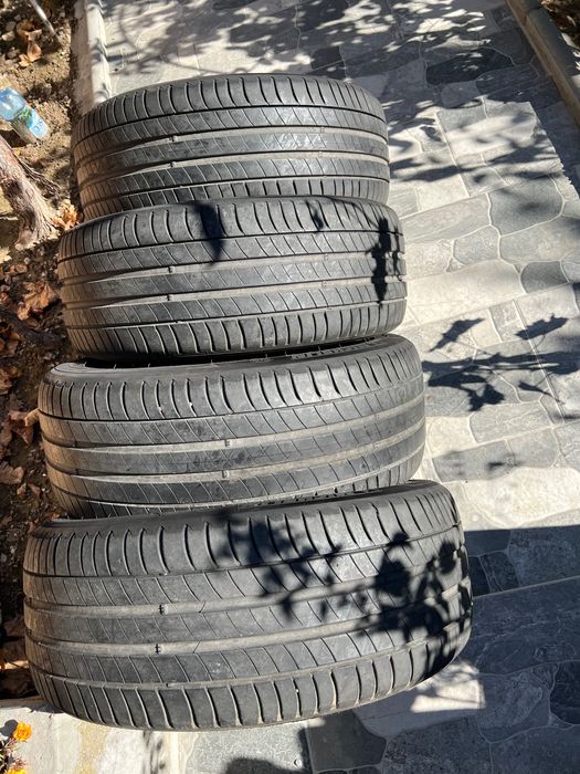 Cauciucuri / anvelope 225 / 45 / 17