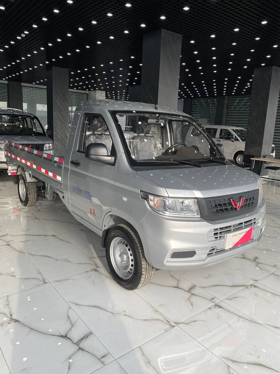 Wuling Dongguan New truck single row