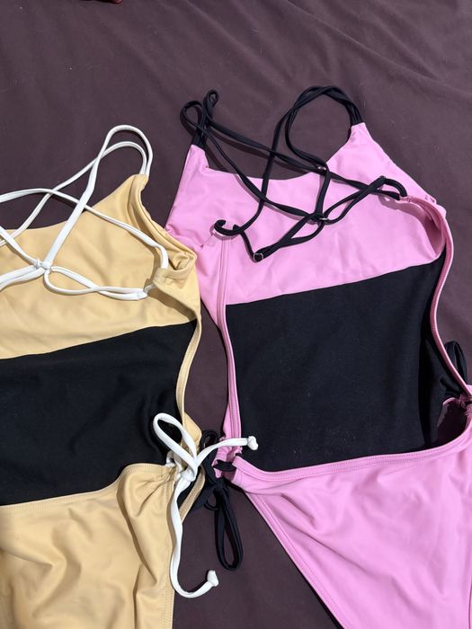 Цели бански за плуване