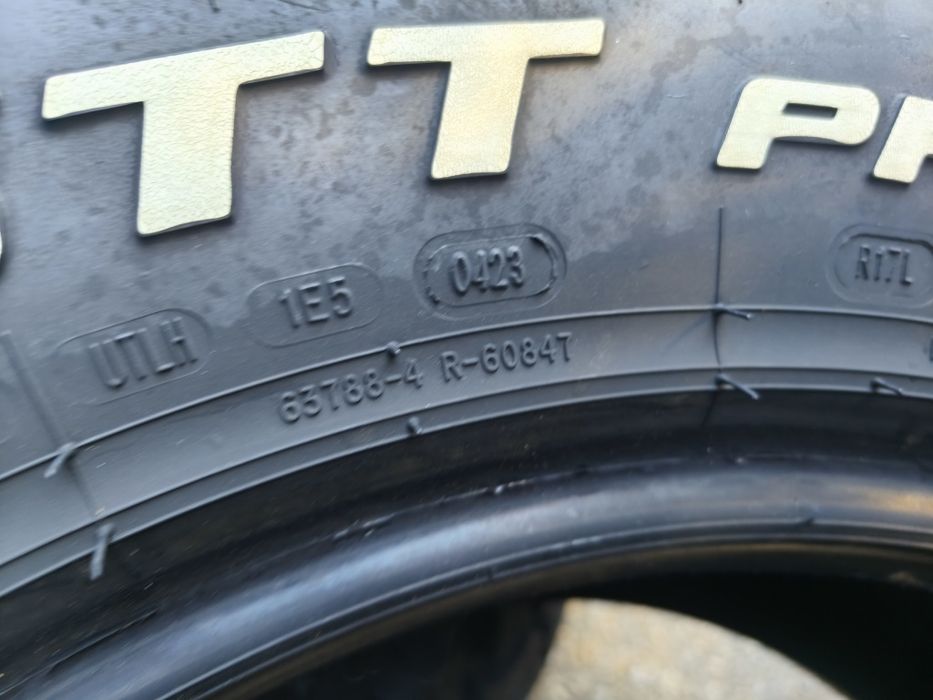 285/70/17" 4бр Cooper discoverer stt pro,dot0423