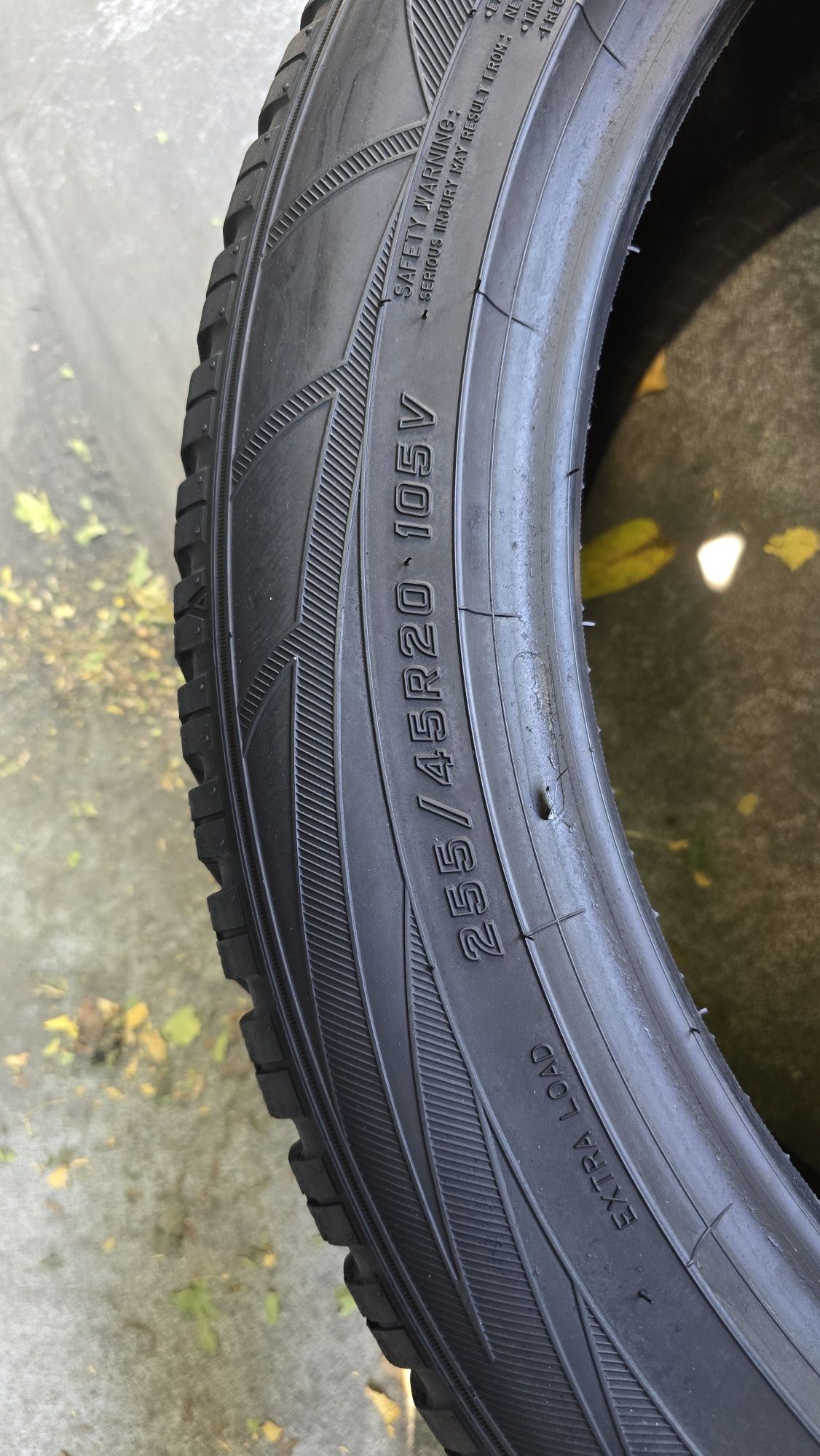 2 anvelope iarnă Falken 255/45/20 - transport gratuit